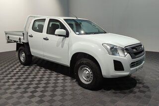 2017 Isuzu D-MAX MY17 SX Crew Cab White 6 speed Automatic Cab Chassis.