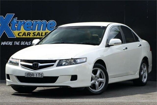 Used Honda Accord Euro CL MY2006 Campbelltown, 2006 Honda Accord Euro CL MY2006 White 6 Speed Manual Sedan