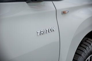 2020 Mitsubishi Triton MR MY20 GLX White 6 Speed Manual Cab Chassis