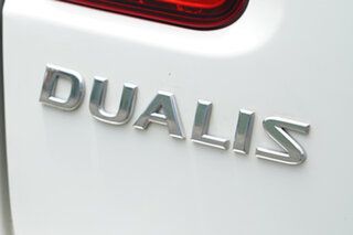 2013 Nissan Dualis J10W Series 3 MY12 ST Hatch 2WD White 6 Speed Manual Hatchback