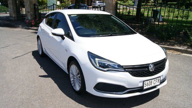 Used Holden Astra BK MY17 R Blair Athol, 2017 Holden Astra BK MY17 R White 6 Speed Automatic Hatchback