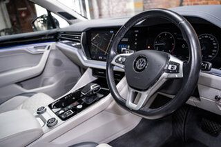2019 Volkswagen Touareg CR MY20 190TDI Tiptronic 4MOTION Premium Deep Black Pearl Effect 8 Speed.