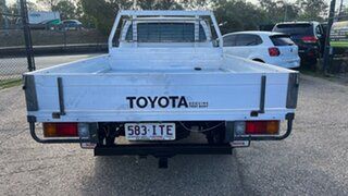 2005 Toyota Hilux TGN16R Workmate White 5 Speed Manual Dual Cab Pick-up
