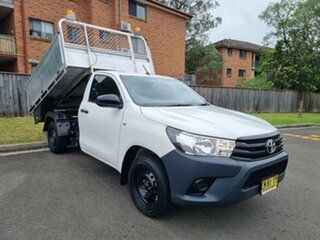 2017 Toyota Hilux TGN121R Workmate 6 Speed Automatic Cab Chassis.