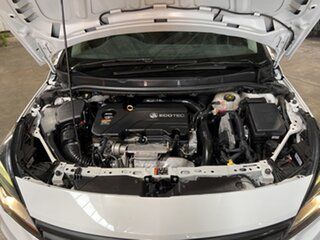 2016 Holden Astra BK MY17 R White 6 Speed Sports Automatic Hatchback