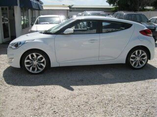 2012 Hyundai Veloster FS Coupe White 6 Speed Manual Hatchback