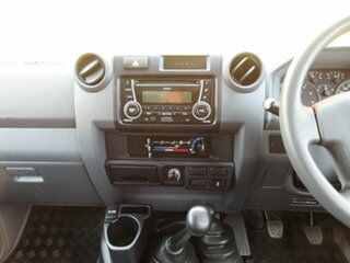 2017 Toyota Landcruiser VDJ79R Workmate White 5 Speed Manual Dual Cab