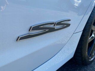 2013 Holden Commodore VF MY14 SS V Redline White 6 Speed Sports Automatic Sedan
