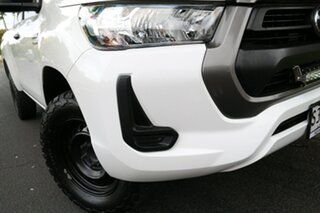2020 Toyota Hilux GUN136R SR Extra Cab 4x2 Hi-Rider White 6 Speed Sports Automatic Utility.