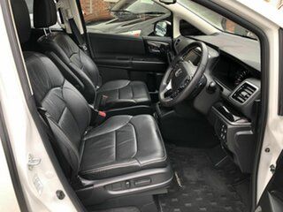 2018 Honda Odyssey RC MY19 VTi-L White 7 Speed Constant Variable Wagon