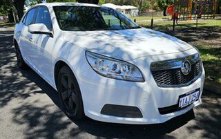 2015 Holden Malibu V300 MY14 CD White 6 Speed Sports Automatic Sedan.