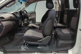 2018 Mitsubishi Triton MQ MY18 GLX Club Cab White 5 speed Automatic Cab Chassis