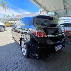 2007 Holden Astra AH MY07 SRi Black 6 Speed Manual Coupe.