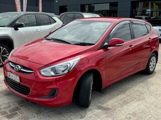 2015 Hyundai Accent RB3 MY16 Active Red 6 Speed Constant Variable Hatchback.