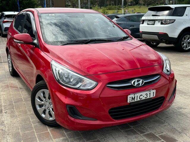 Used Hyundai Accent RB3 MY16 Active Phillip, 2015 Hyundai Accent RB3 MY16 Active Red 6 Speed Constant Variable Hatchback