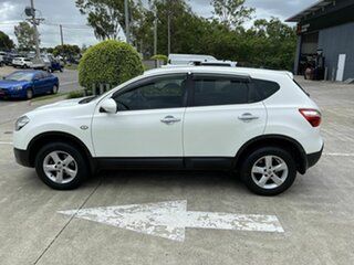 2013 Nissan Dualis J10W Series 3 MY12 ST Hatch X-tronic 2WD White 6 Speed Constant Variable