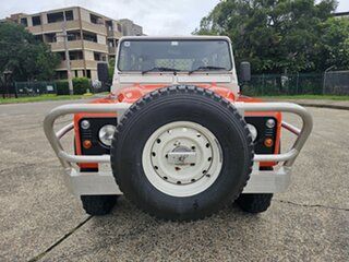 2000 Land Rover Defender 130 Only 64,129 Kms White 5 Speed Manual Dual Cab