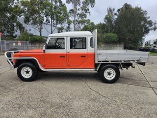2000 Land Rover Defender 130 Only 64,129 Kms White 5 Speed Manual Dual Cab.