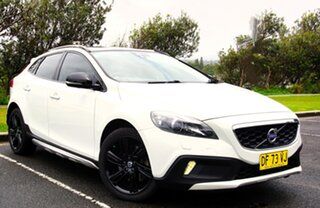 2015 Volvo V40 Cross Country M Series MY15 T5 Adap Geartronic AWD Luxury White 6 Speed