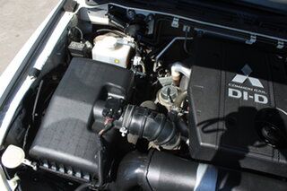 2014 Mitsubishi Pajero NX MY15 GLS White 5 Speed Sports Automatic Wagon