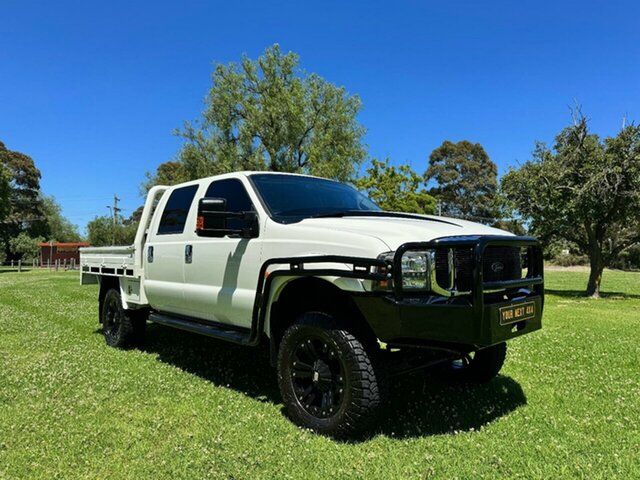 Used Ford F250 RN XLT (4x4) Ferntree Gully, 2005 Ford F250 RN XLT (4x4) White 4 Speed Automatic Crew Cab P/Up