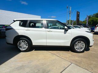 2023 Mitsubishi Outlander ZM MY24 ES 2WD White 8 Speed Constant Variable Wagon.