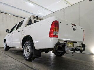 2005 Toyota Hilux GGN15R MY05 SR 4x2 White 5 Speed Automatic Utility