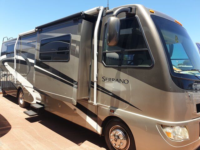 Used Sunliner St James, 2010 Four Winds Int Sunliner Serrano Bronze Motor Home 2WD