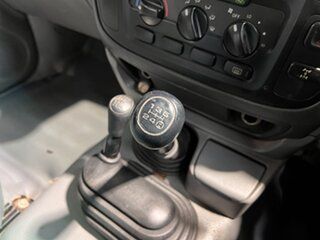 2002 Toyota Landcruiser HZJ105R Standard White 5 Speed Manual Wagon
