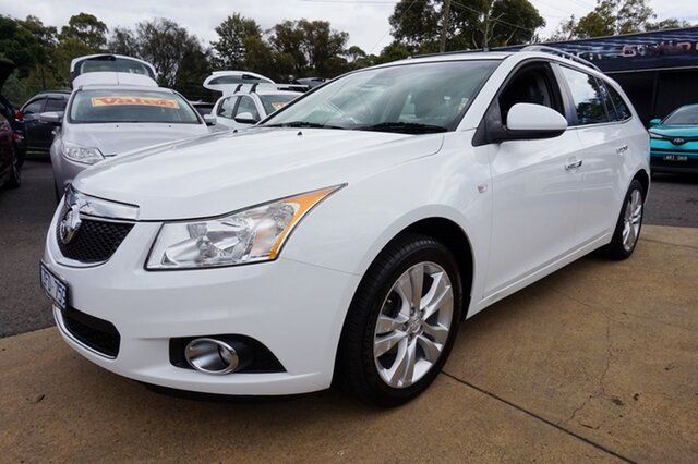 Used Holden Cruze JH Series II MY13 CDX Sportwagon Dandenong, 2013 Holden Cruze JH Series II MY13 CDX Sportwagon White 6 Speed Sports Automatic Wagon