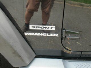 2013 Jeep Wrangler JK MY2014 Sport Black 5 Speed Automatic Softtop