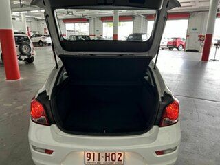 2011 Holden Cruze JH Series II MY12 CD White 5 Speed Manual Hatchback