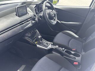 2016 Mazda 2 DJ2HAA Maxx SKYACTIV-Drive White 6 Speed Sports Automatic Hatchback