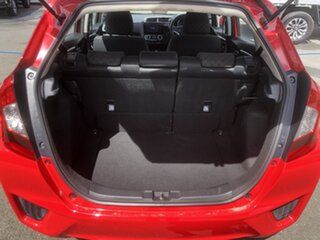 2014 Honda Jazz GE MY14 Vibe Red 5 Speed Manual Hatchback