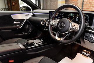 2022 Mercedes-Benz A-Class W177 802MY A180 DCT Digital White 7 Speed Sports Automatic Dual Clutch.