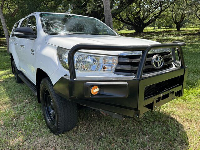 Pre-Owned Toyota Hilux GUN126R SR Double Cab Darwin, 2016 Toyota Hilux GUN126R SR Double Cab Glacier White 6 Speed Manual Dual Cab