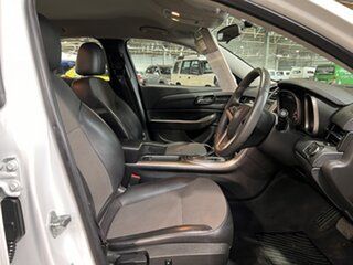 2016 Holden Malibu V300 MY15 CD White 6 Speed Sports Automatic Sedan