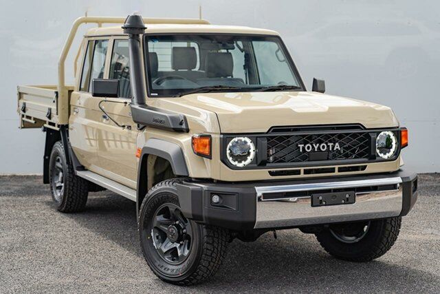 Pre-Owned Toyota Landcruiser Vdjl79R GXL Double Cab Keysborough, 2023 Toyota Landcruiser Vdjl79R GXL Double Cab Gold 5 Speed Manual Cab Chassis