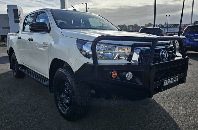 Used Toyota Hilux GUN126R SR Double Cab Cardiff, 2019 Toyota Hilux GUN126R SR Double Cab White 6 Speed Sports Automatic Cab Chassis