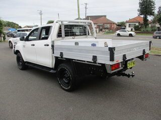 2018 Toyota Hilux GUN126R MY19 SR (4x4) White 6 Speed Automatic Double Cab Chassis.