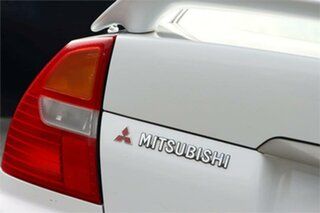 2000 Mitsubishi Magna TH Executive White 4 Speed Automatic Sedan