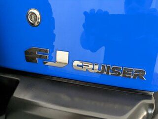 2011 Toyota FJ Cruiser GSJ15R Blue 5 Speed Automatic Wagon