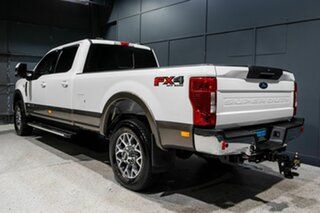 2022 Ford F250 4TH GEN SUPERDU Lariat FX4 White 10 Speed Automatic Dual Cab.