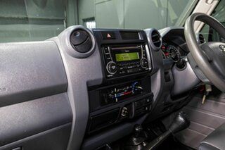 2018 Toyota Landcruiser VDJ76R MY18 Workmate (4x4) White 5 Speed Manual Wagon