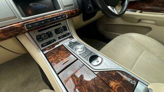 2013 Jaguar XF X250 MY14 Premium Luxury Gold 8 Speed Sports Automatic Sedan