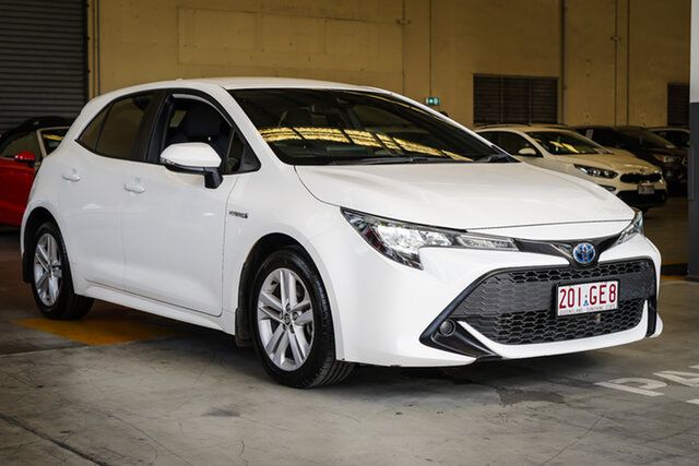 Used Toyota Corolla ZWE211R Ascent Sport E-CVT Hybrid Aspley, 2021 Toyota Corolla ZWE211R Ascent Sport E-CVT Hybrid White 10 Speed Constant Variable Hatchback