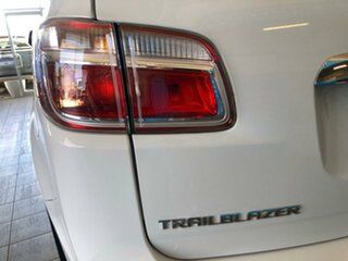 2017 Holden Trailblazer RG MY18 LT White 6 Speed Sports Automatic Wagon