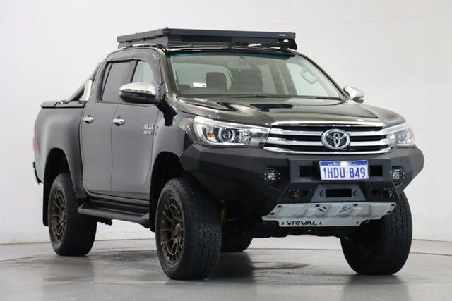 Used Toyota Hilux GUN126R SR5 Double Cab Victoria Park, 2018 Toyota Hilux GUN126R SR5 Double Cab Black 6 Speed Sports Automatic Utility