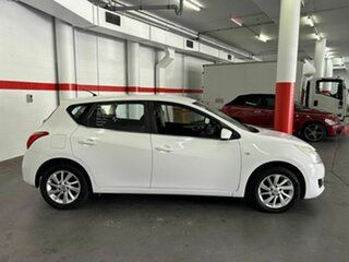 2014 Nissan Pulsar C12 ST White 1 Speed Constant Variable Hatchback