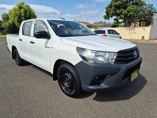 2017 Toyota Hilux GUN122R MY17 Workmate White 5 Speed Manual Dual Cab Utility